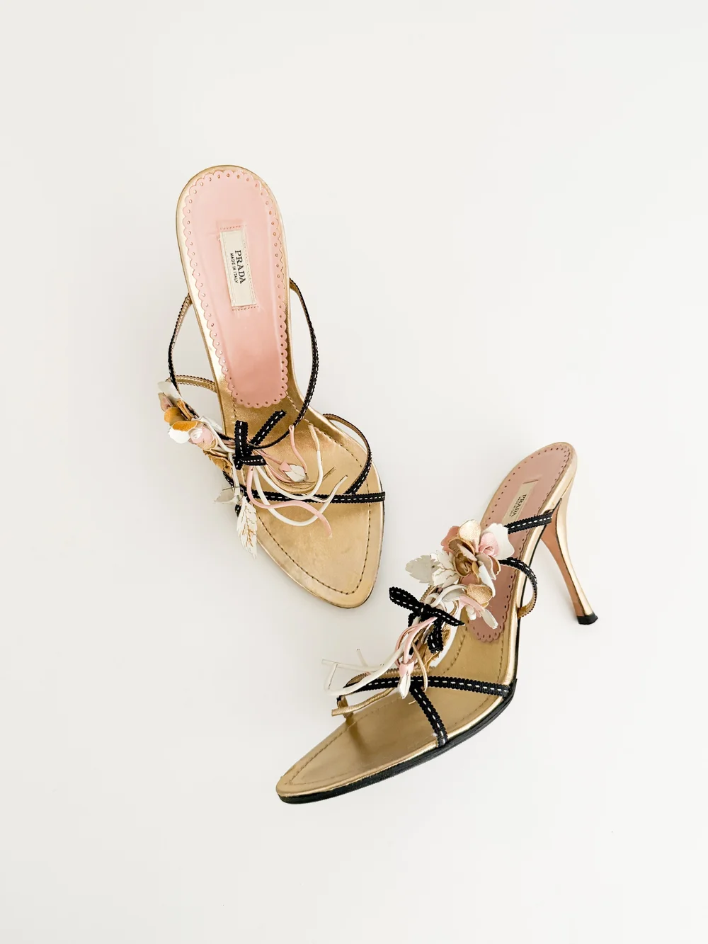 靴 Vintage Prada Bouquet Sandals 36 Vintage Prada Bouquet Sandals 36 - メルカリ