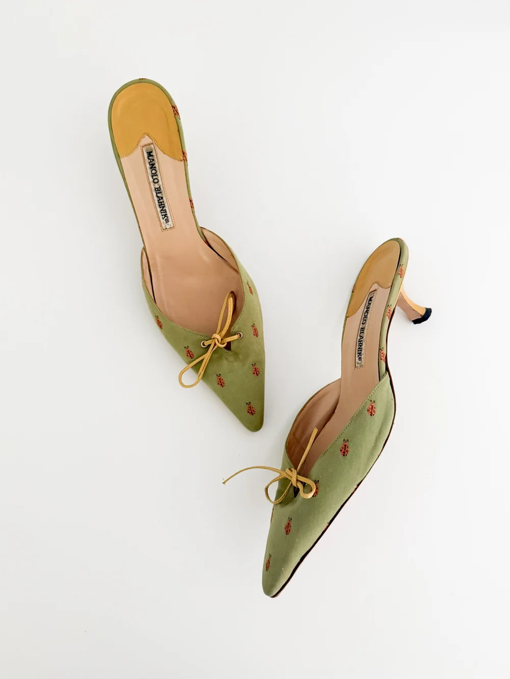 Manolo Blahnik Ladybug Bow Kitten Mule Heels (US 10 / IT 41
