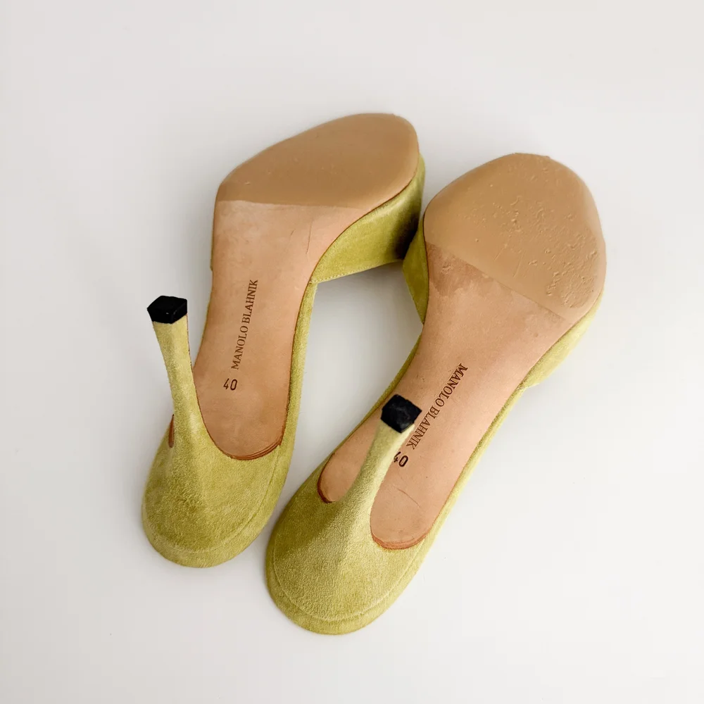 MANOLO BLAHNIK イエローサンダル MANOLO BLAHNIK イエローサンダル 【公式通販】