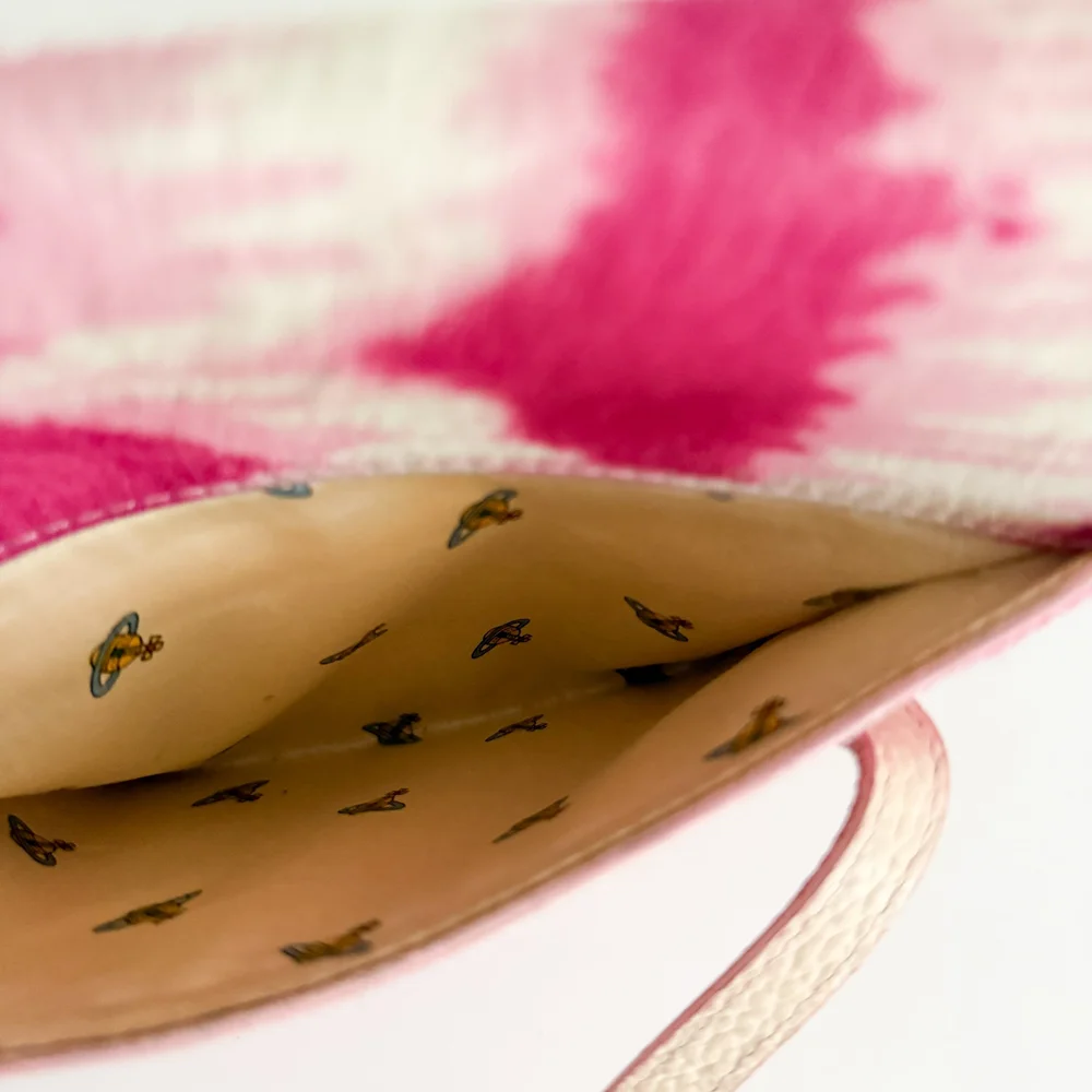 E*1様 [VivienneWestwood]LucrecePendantNec Rococo Eclecticism Honors Vivienne Westwood at PFW '23