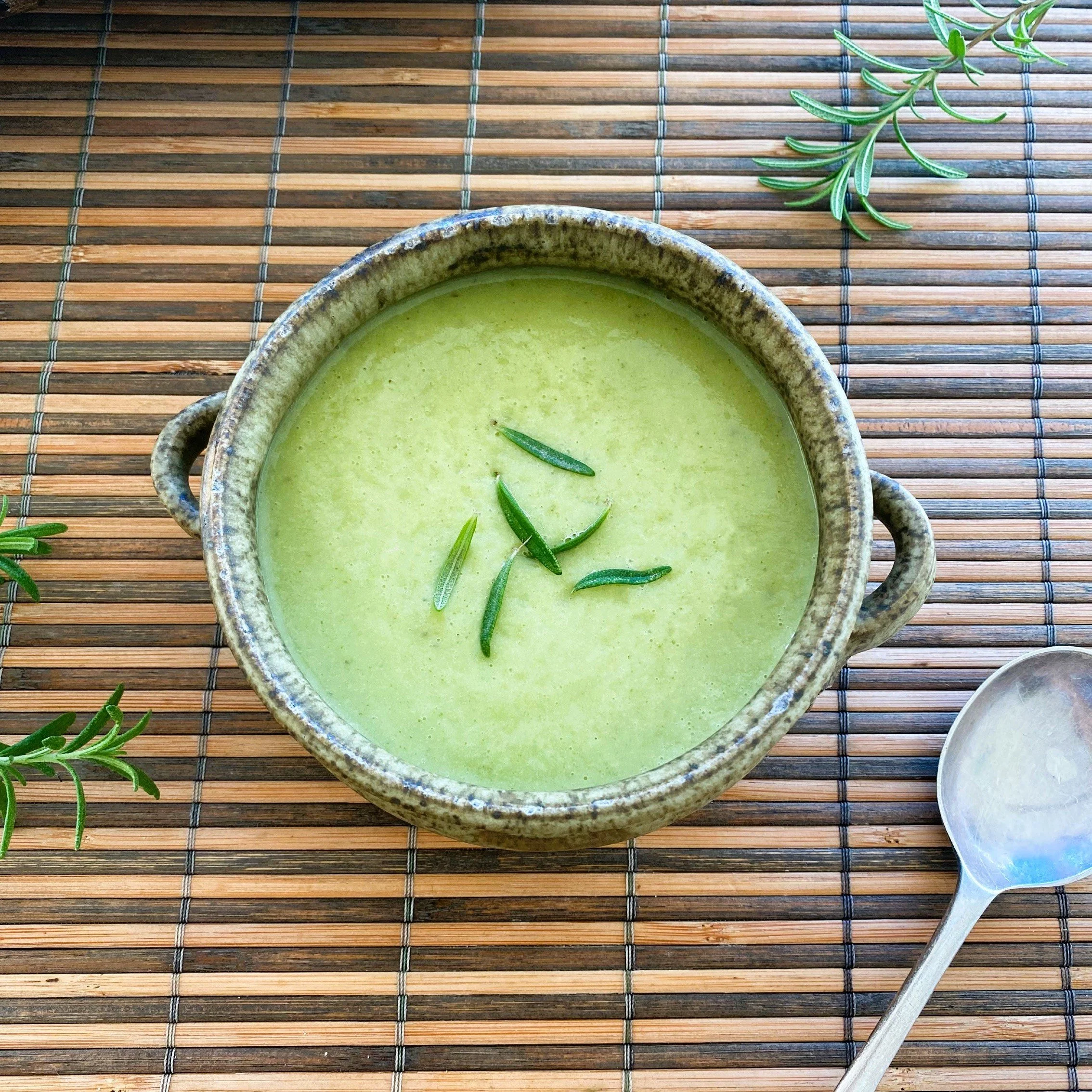 Chicken and broccoli soup (low histamine, lectin, oxalate and carbohydrate)
