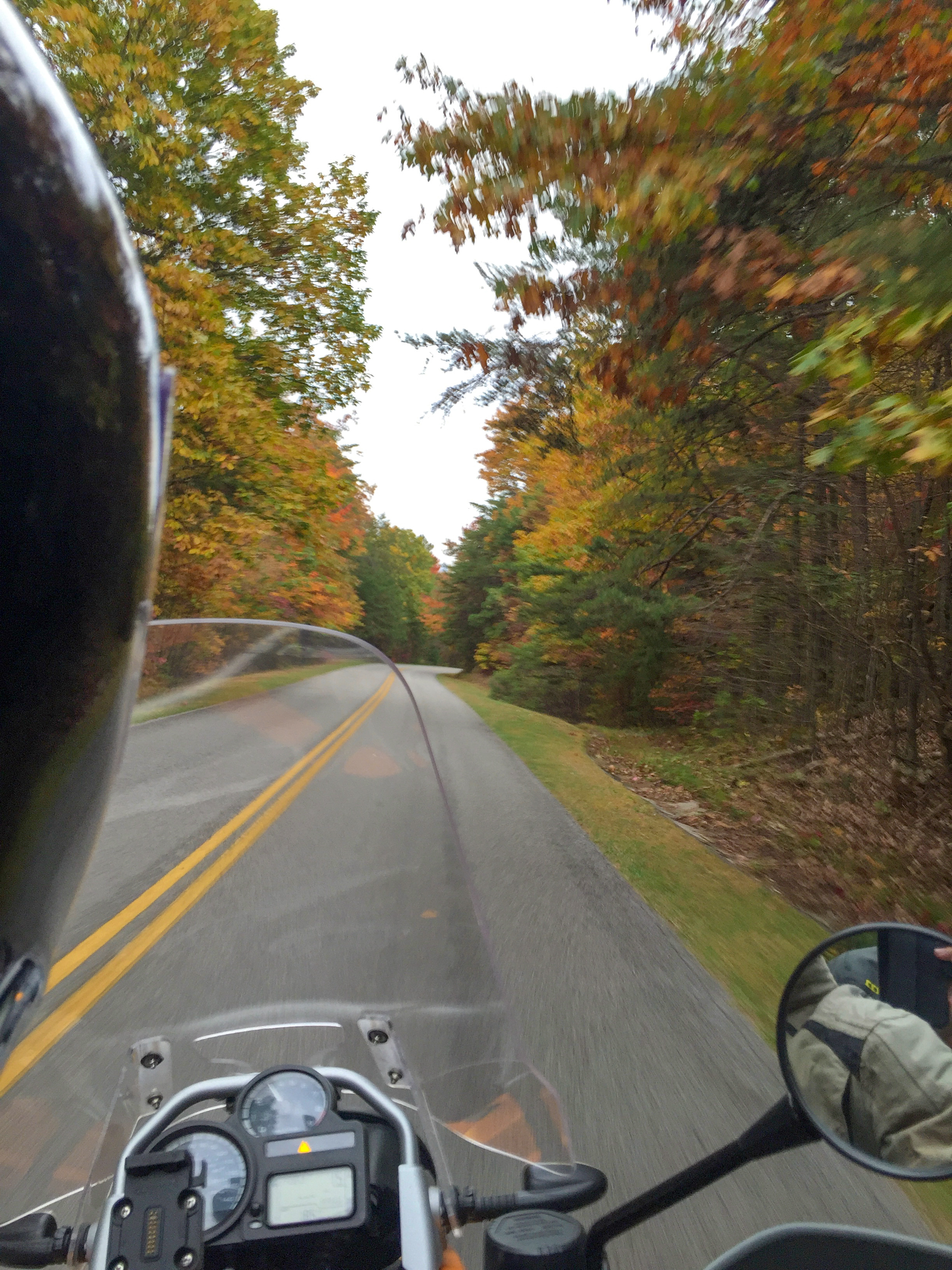 Riding the tail of the dragon in Tennessee