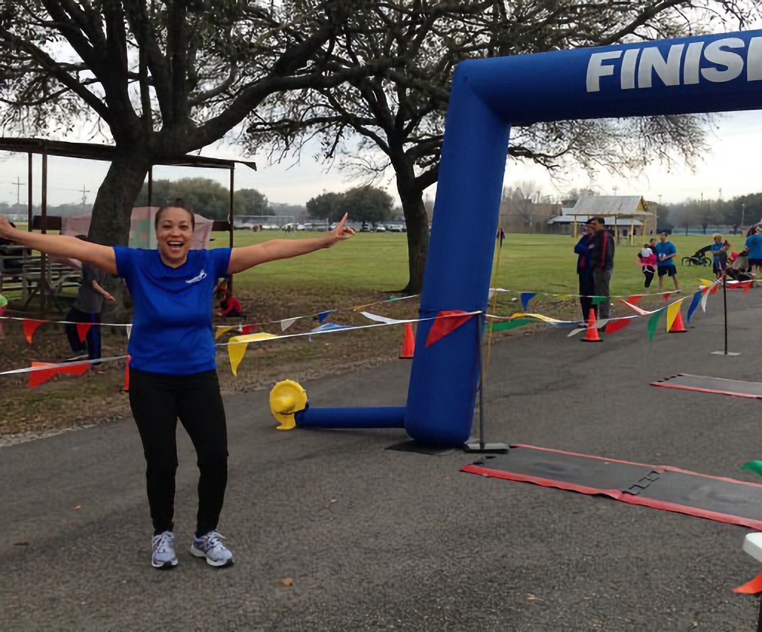  Dania Tolliver, RN, completes her 4 miles (6.4 km). 