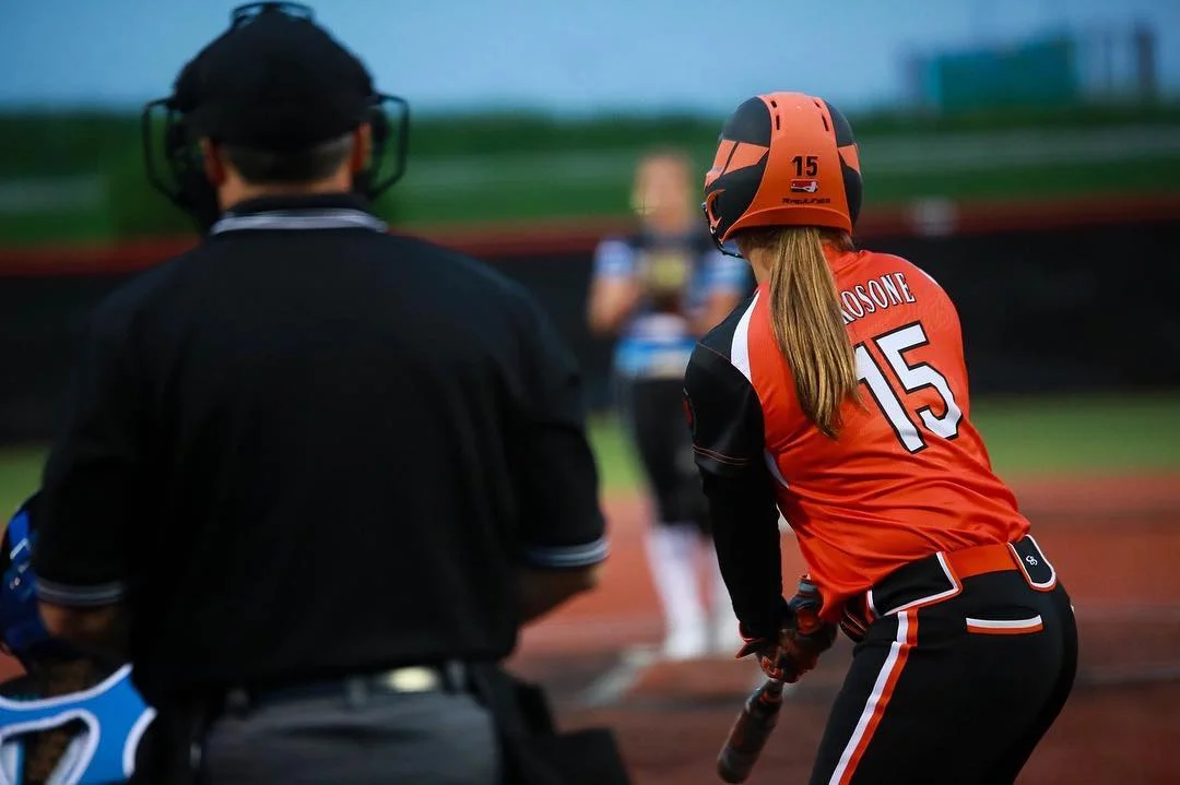 profastpitch_33477676_1675646609217400_2250306835808518144_n.jpg