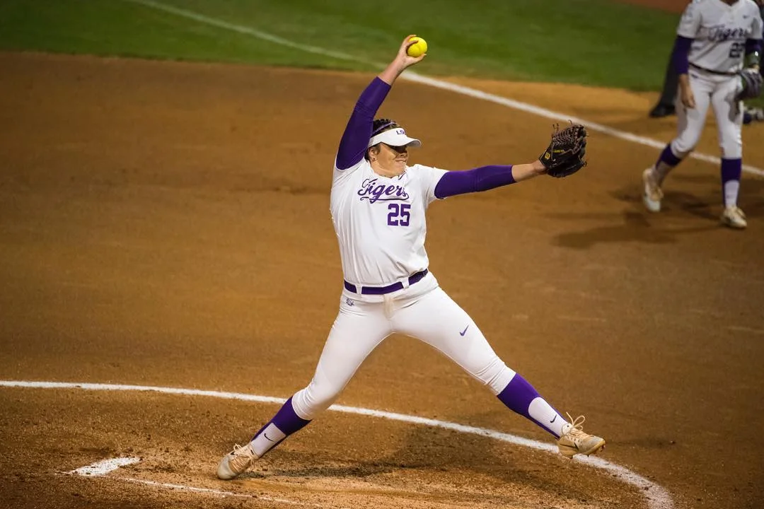 profastpitch_33630395_960022824166359_3492692680989736960_n.jpg
