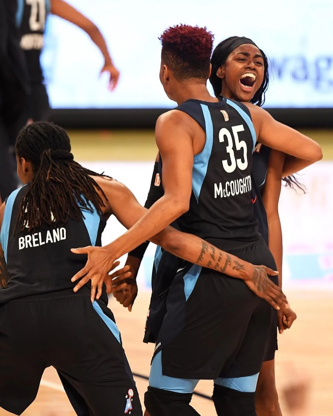 wnba_47581799_776938942658249_2517343612309553865_n.jpg