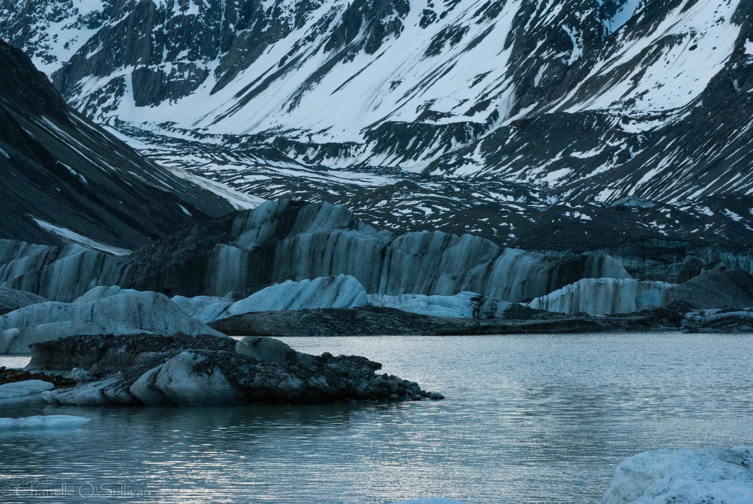 The glacier face in the Hooker Terminal Lake underneath Mount Cook, a 40 minute drive away from Twizel.