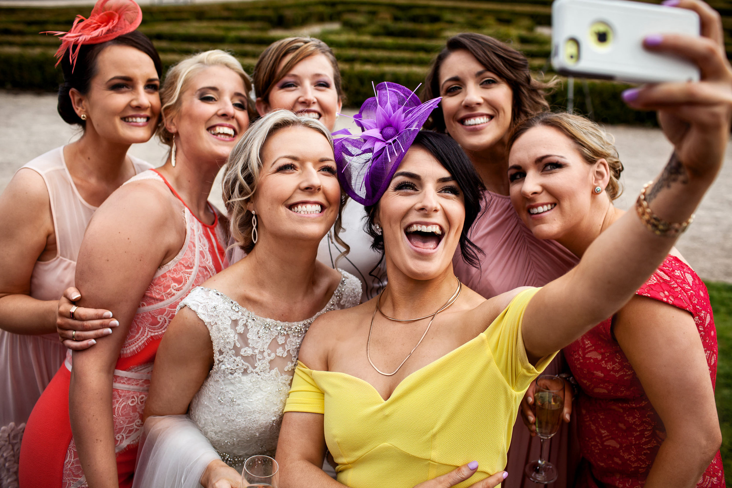 Fun wedding photos. Bride and friends selfie  photo by David Casey Photography in Castlemyrter Resort
