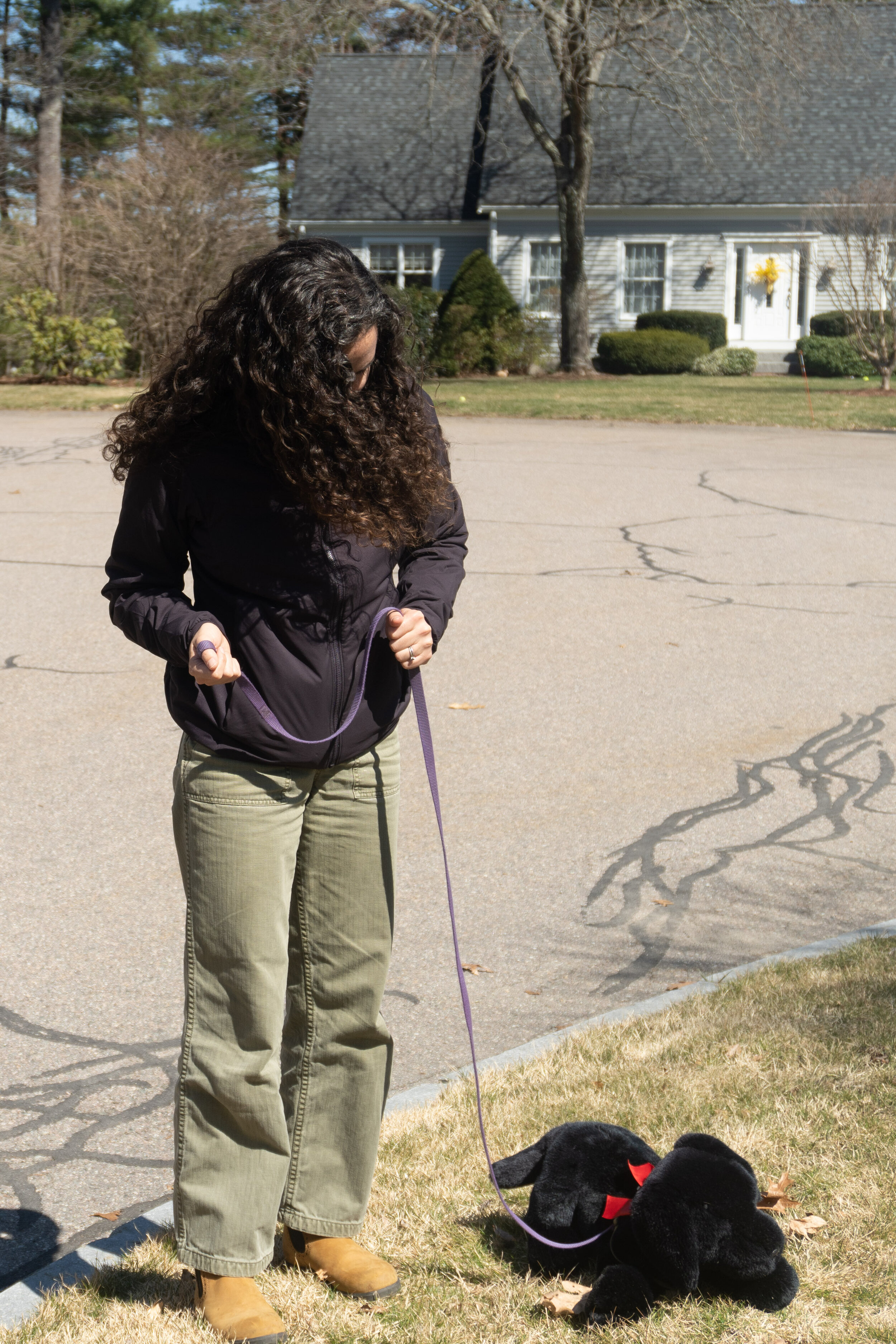 I’ve still got a sturdy, two-hand grip on the leash, but those few inches of slack will help Hazel feel less trapped.