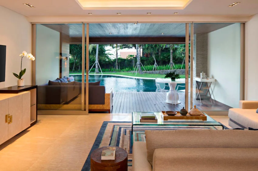 Lagoon Pool Residence - Como Uma Canggu Accomodation