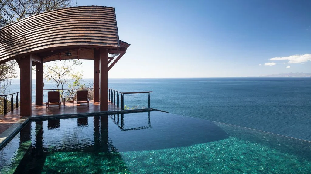 pp/night from USD 420 Four Seasons Costa Rica is located in the heart of the Papagayo Peninsula, one of the most beautiful places in the world. Whether its surfing the perfect waves the neighbouring beaches have to offer or hiking the incredible landscapes, Four Seasons Costa Rica has something for everyone