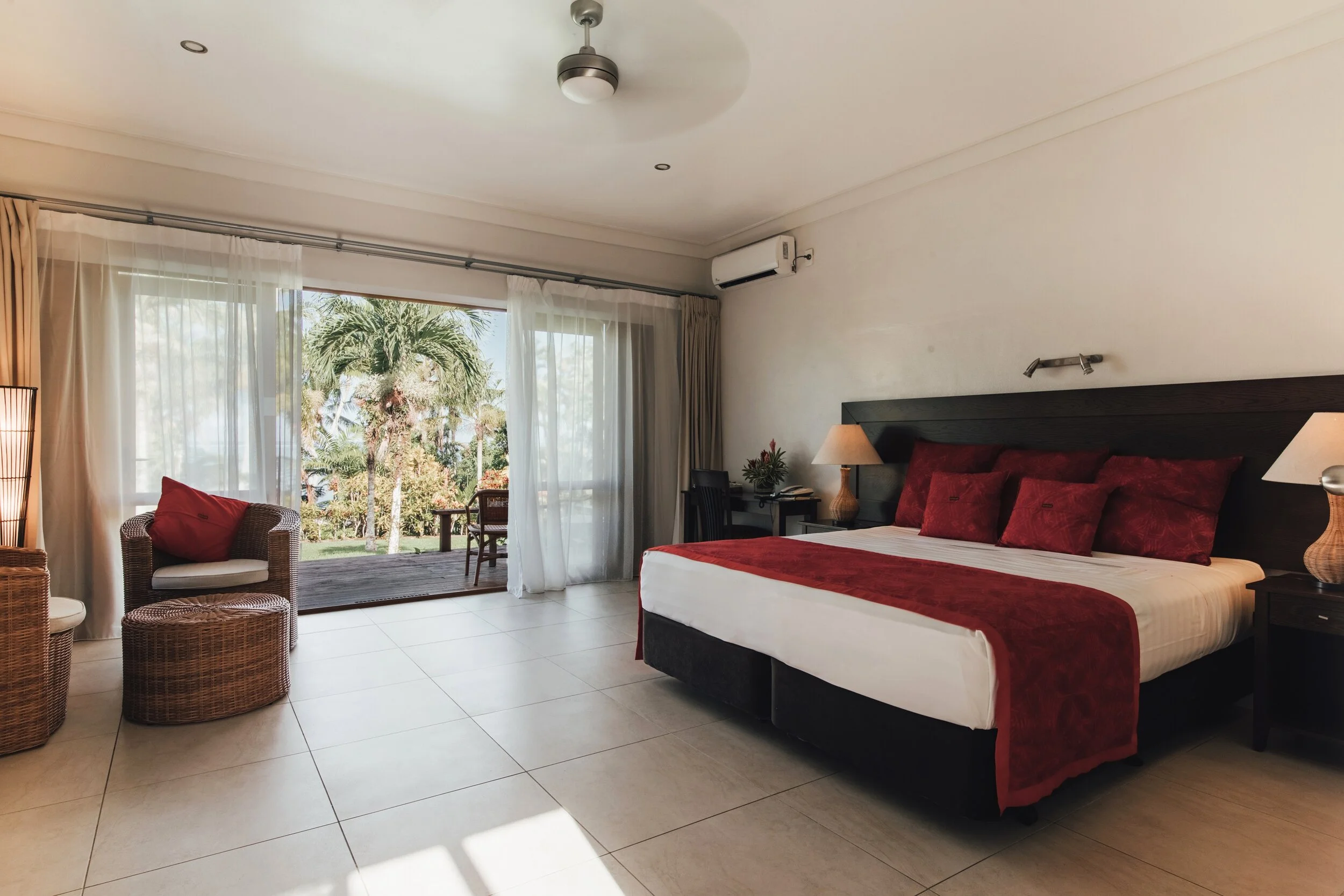 Wave Collective | Sinalei Reef Resort and Spa Accomodation.jpg