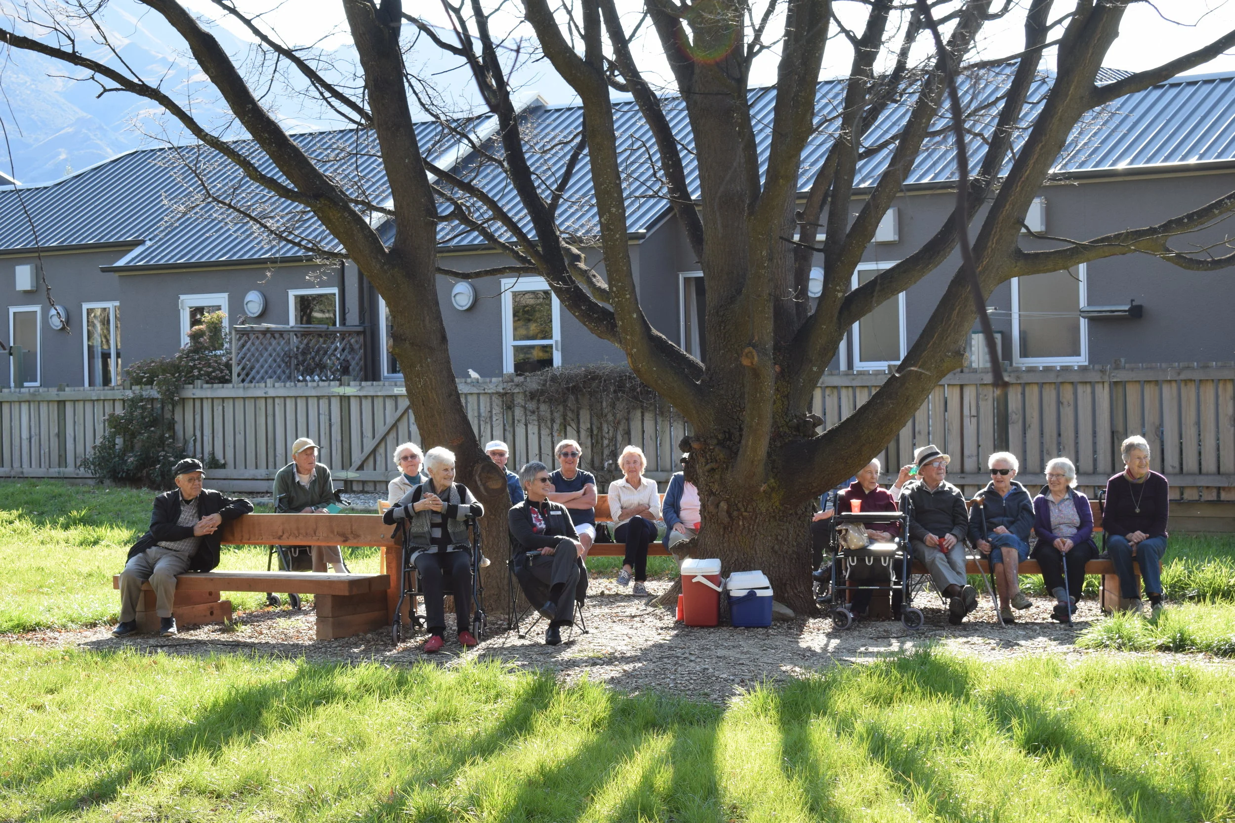 Elmslie House Residents. 