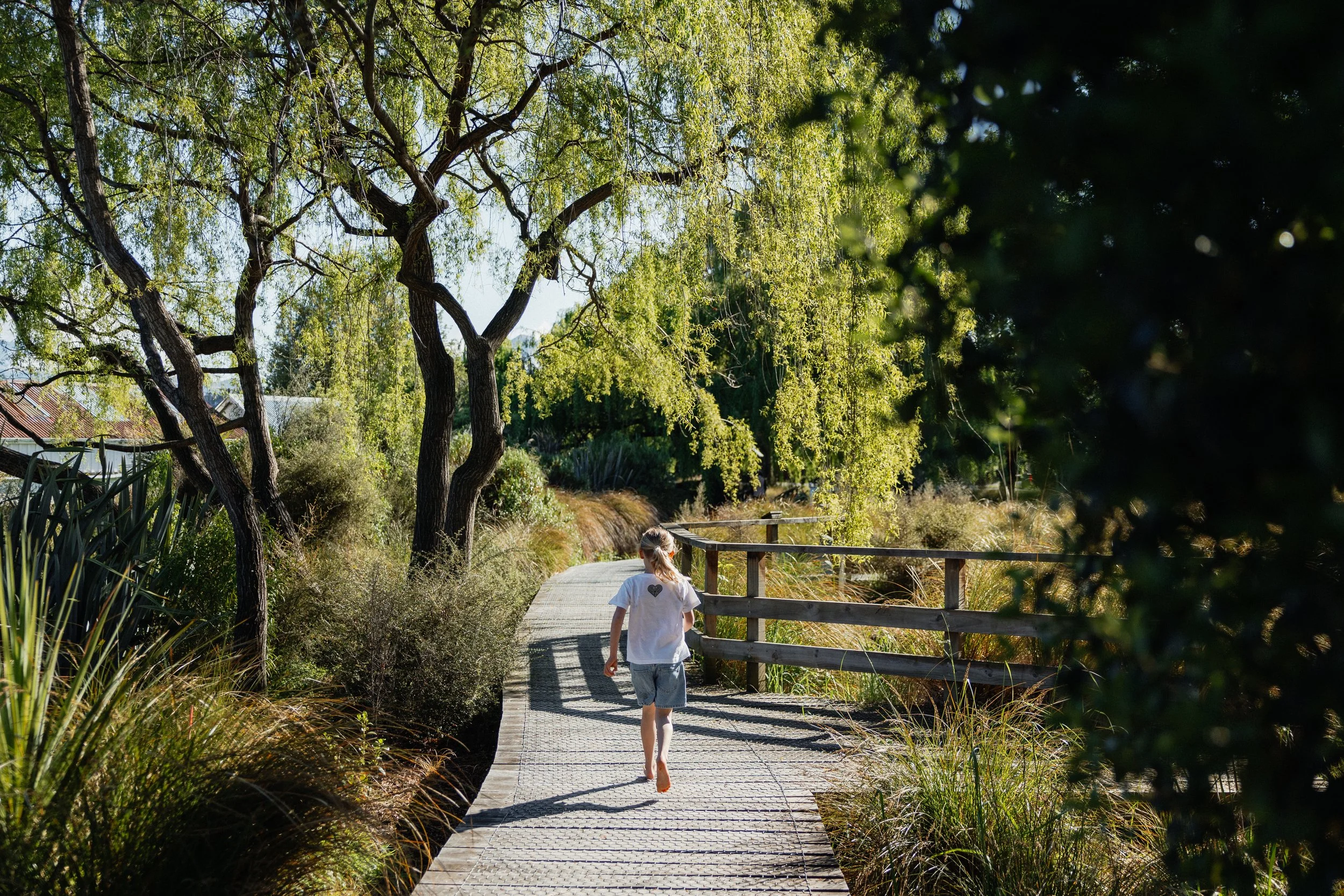 Love Wānaka Planting Shoot-19.jpg