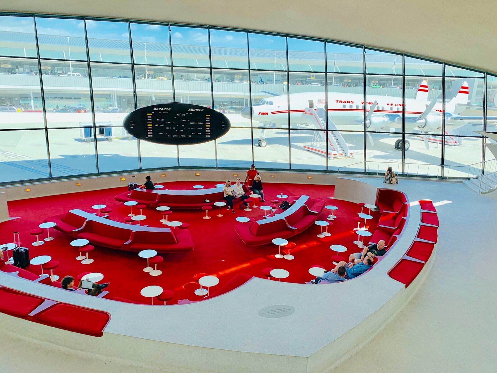 twa_lounge_aero.JPG