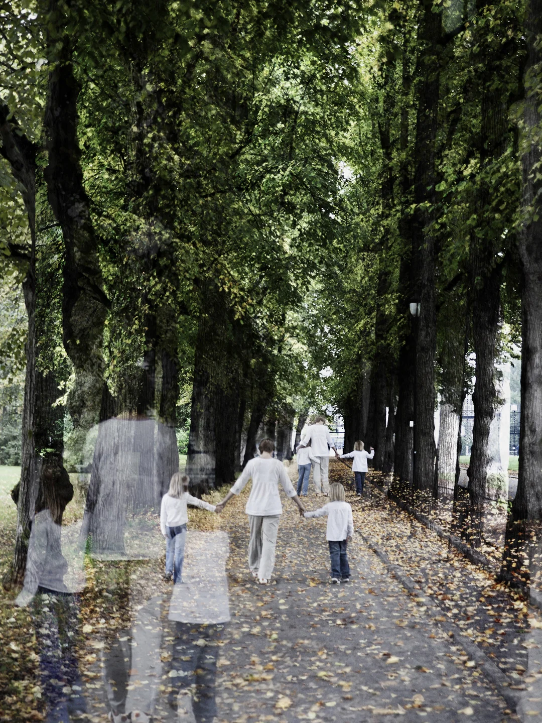 hand in hand 04.jpg