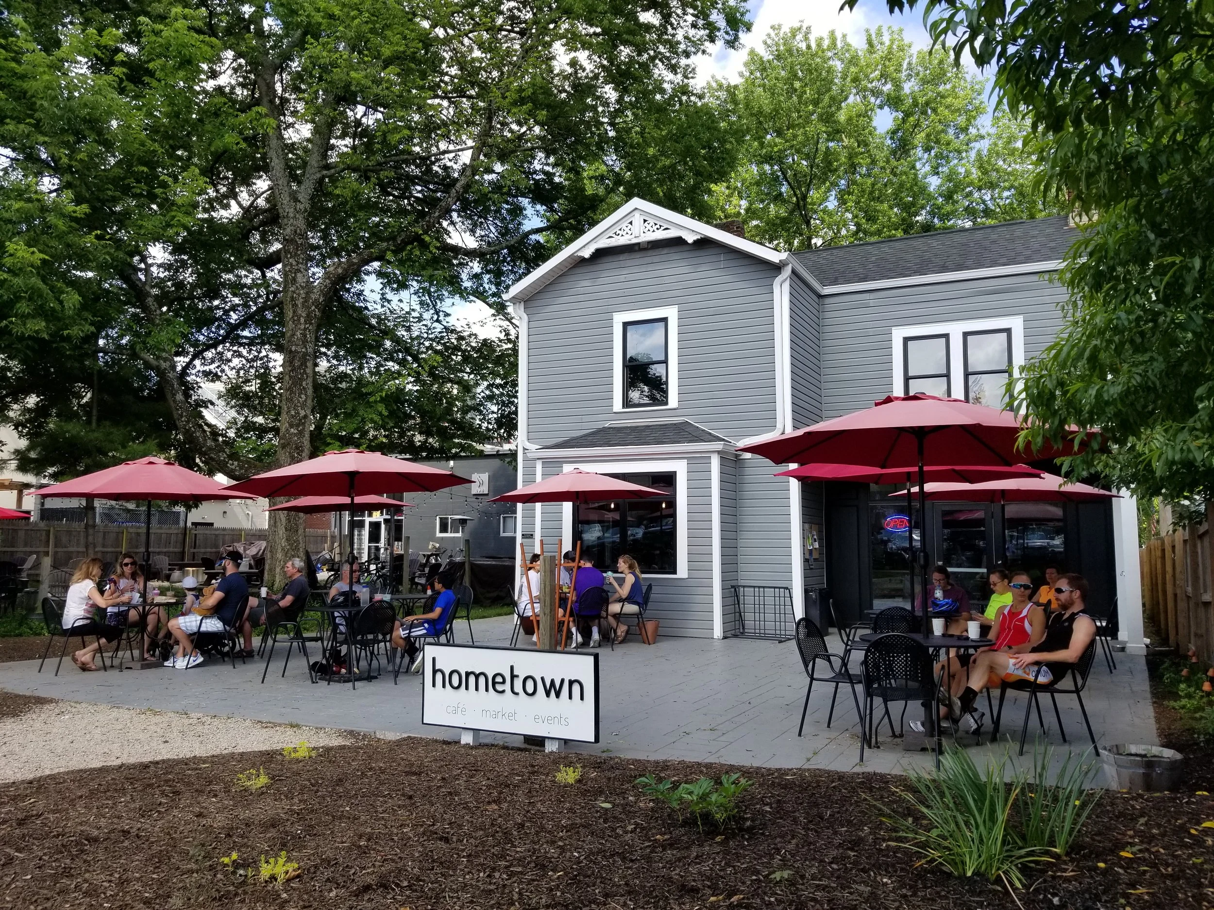 Your evening event rental includes use of the patio.