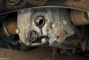 DIY Maintenance: Rear differential fluid change! Fresh fluid for your