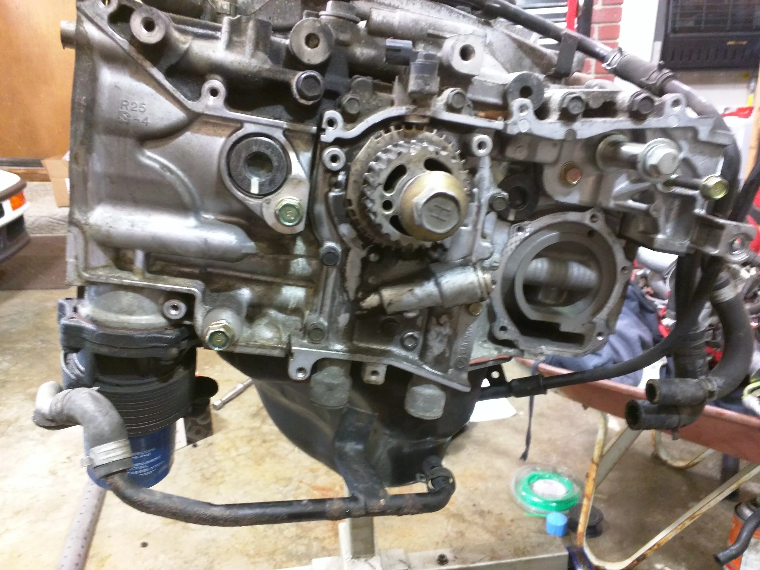 Belt, pulleys and heads all gone. Just awaiting the new stuff.