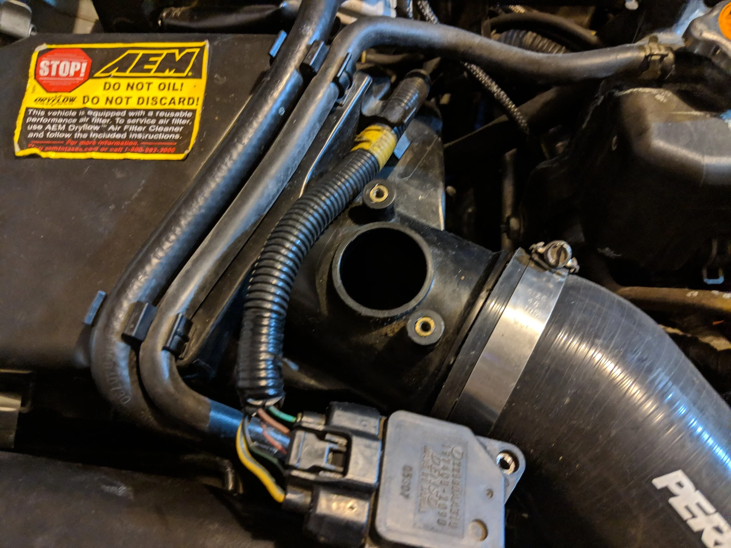 Removed from it’s little home. Now you can remove the electrical connection.
