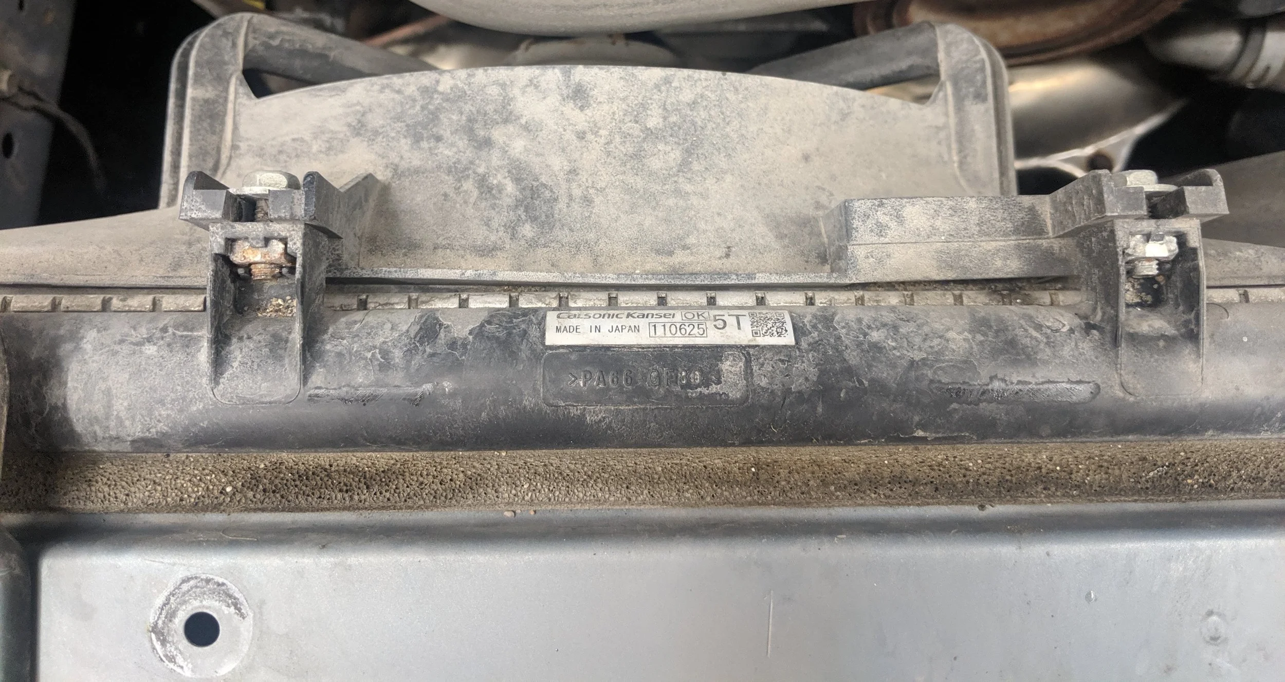 Passenger side fan to be removed.