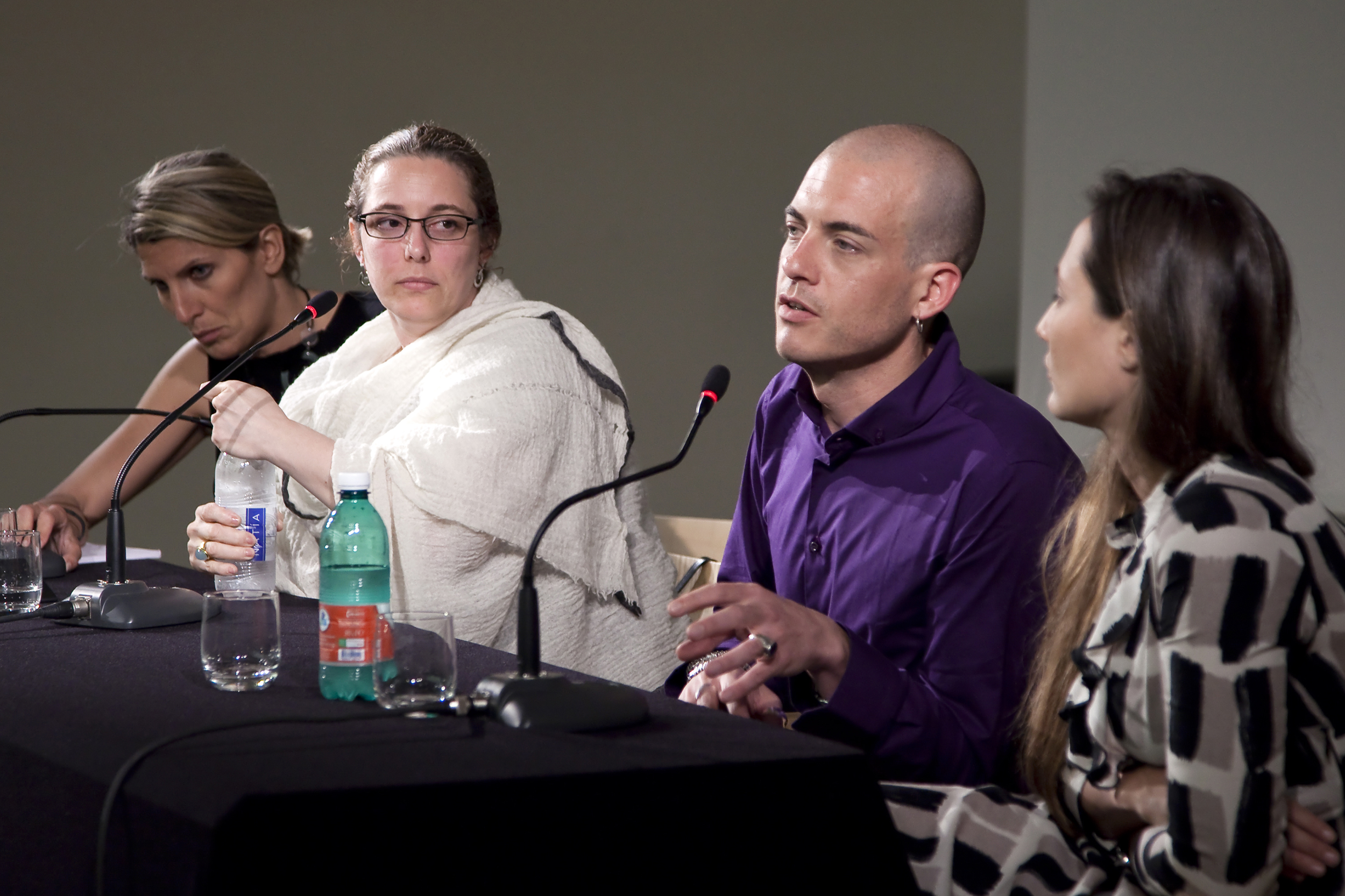  Tania Bruguera,  Touched by Discipline , photo A. Benestante 