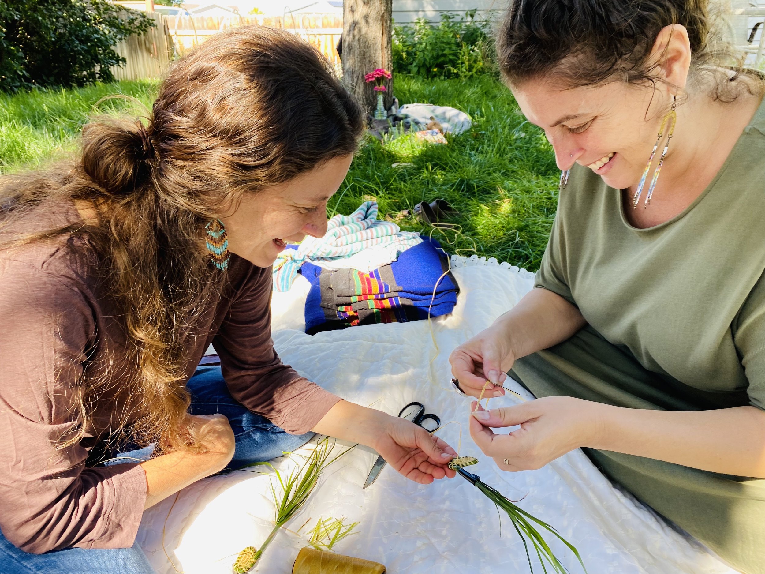 mandy bishop-teaching weaving.jpg