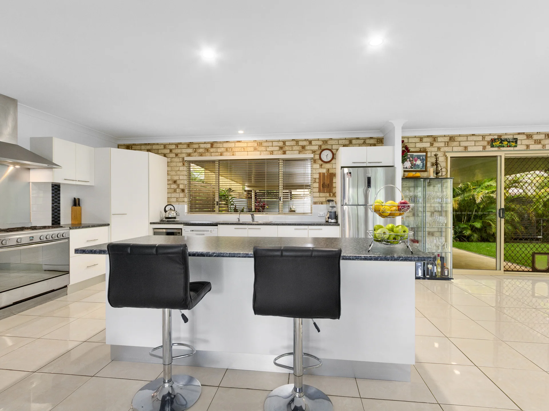006_Open2view_ID554005-1_Corypha_Court_Mount_Tamborine.jpg