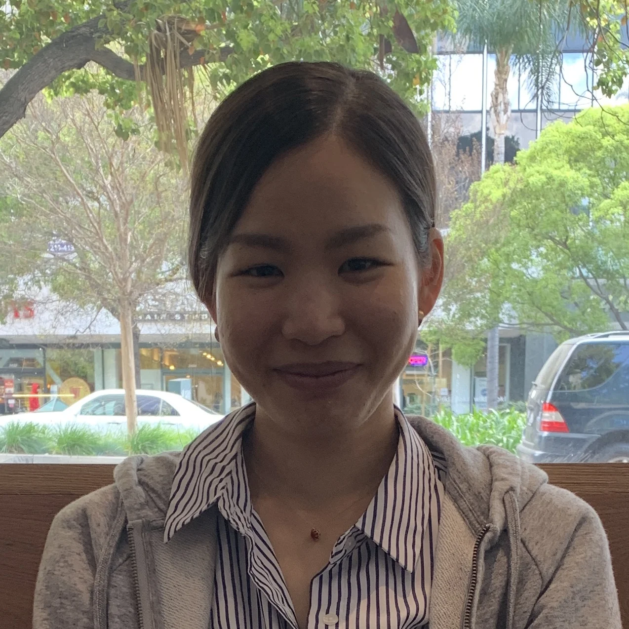 N.A.さん (2)  看護学校編入後、最初の目標達成　NCLEX合格しました !!