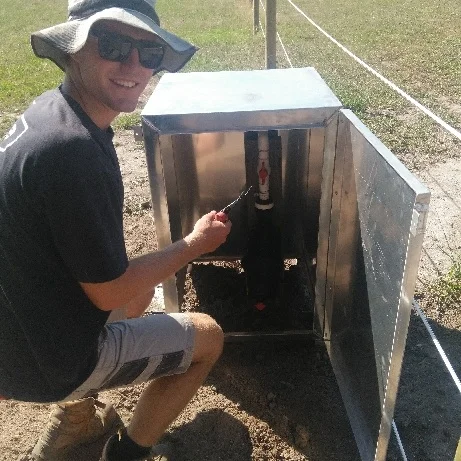 Orbost Plumbing team work together to get the jobs done
