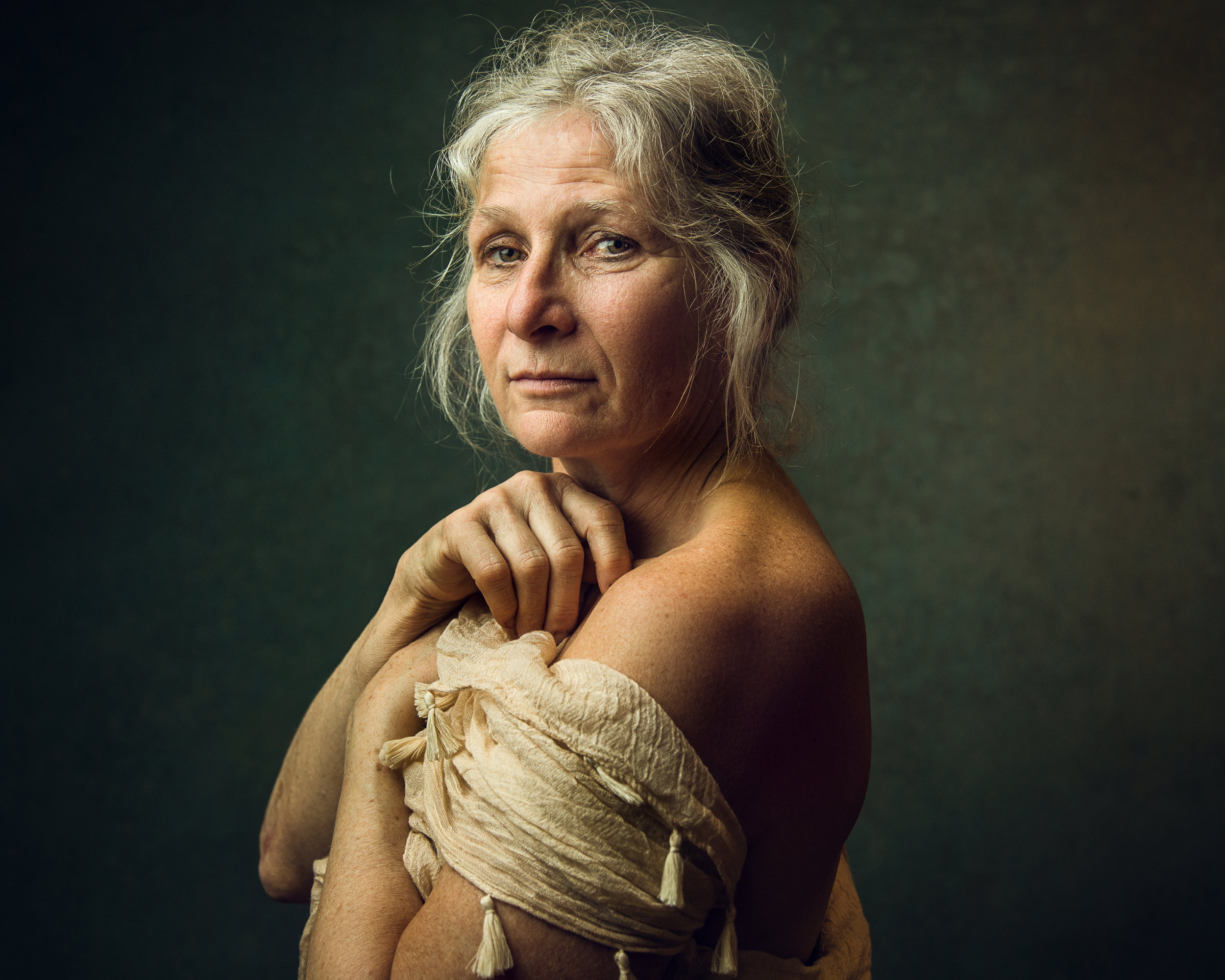 Девушка по возрасту. Фотопроекты о старости. Женщины 60+. Красивые женщины 60+.