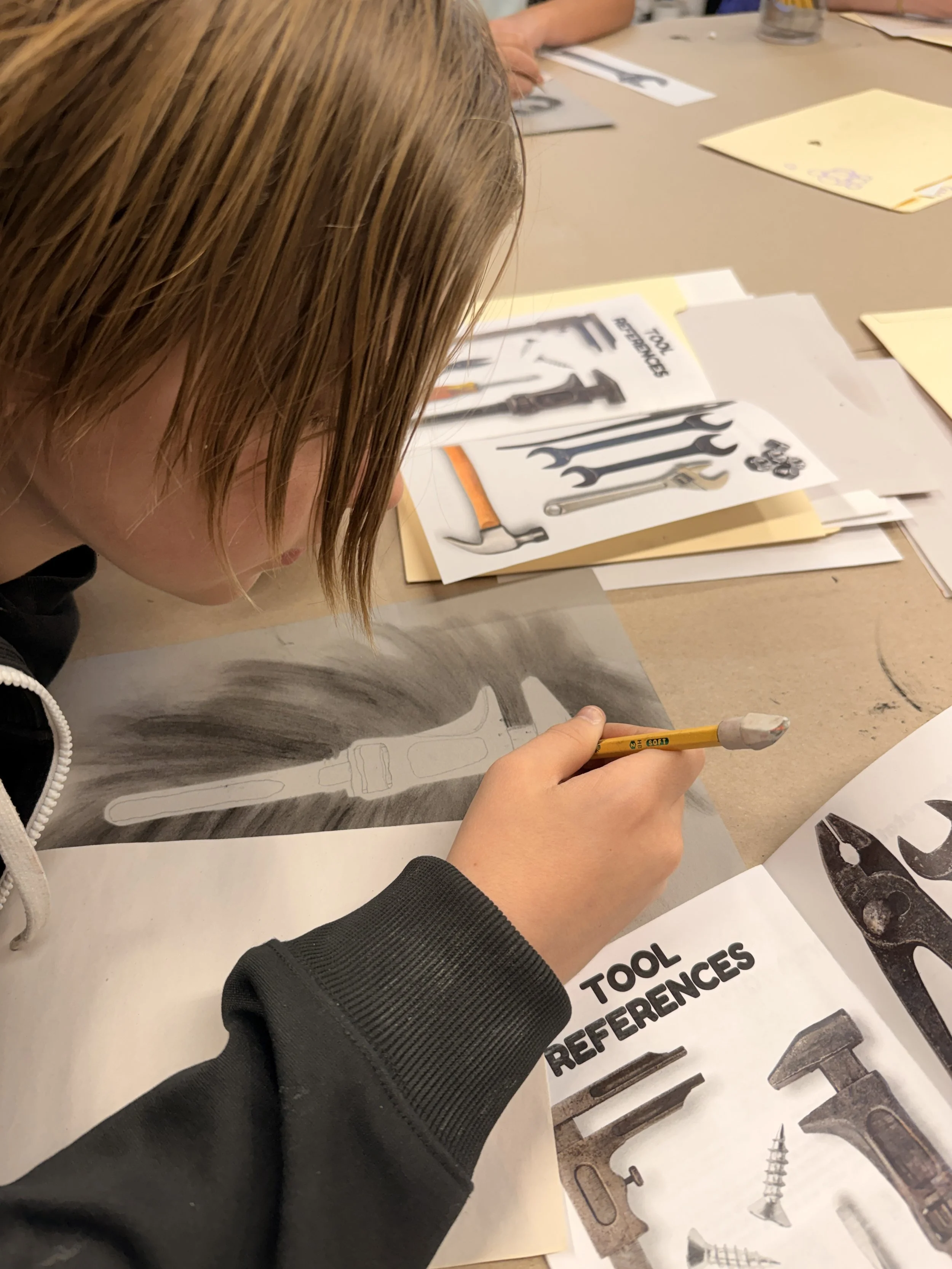 students at work MAKEart Studios2.JPG