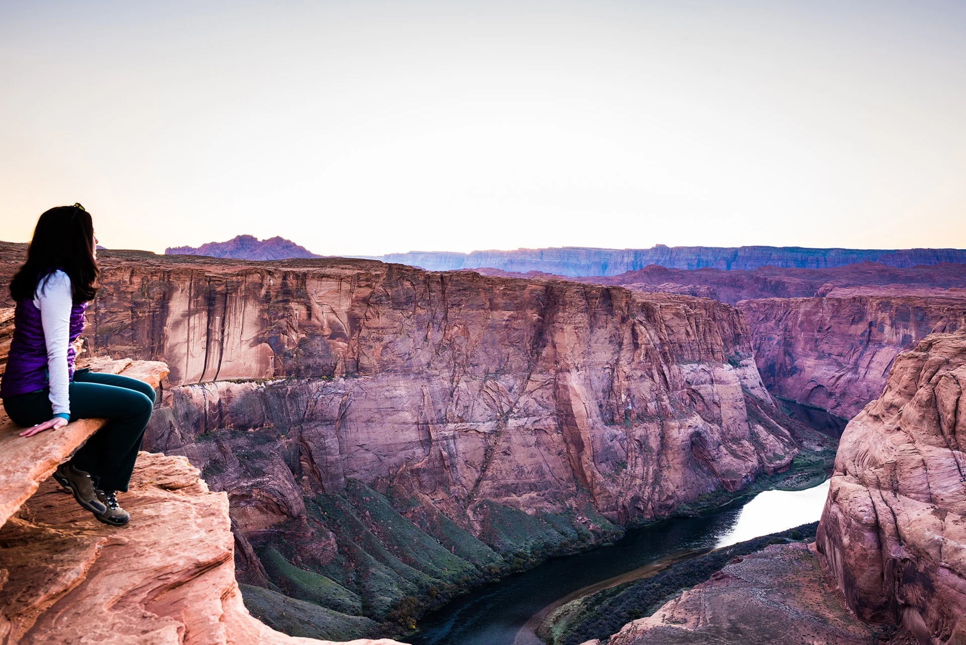 AlainaAnn_HorseshoeBend_Nov2018.jpg
