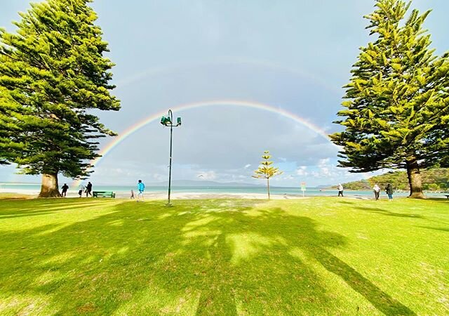 Some where over the rainbow... 🎶🎵
.
.
.
.
#albany #middelton #beach #visitwesternaustralia #inspiration #instagood #rachelgillam #artistsoninstagram #newyear #wishes #potofgold