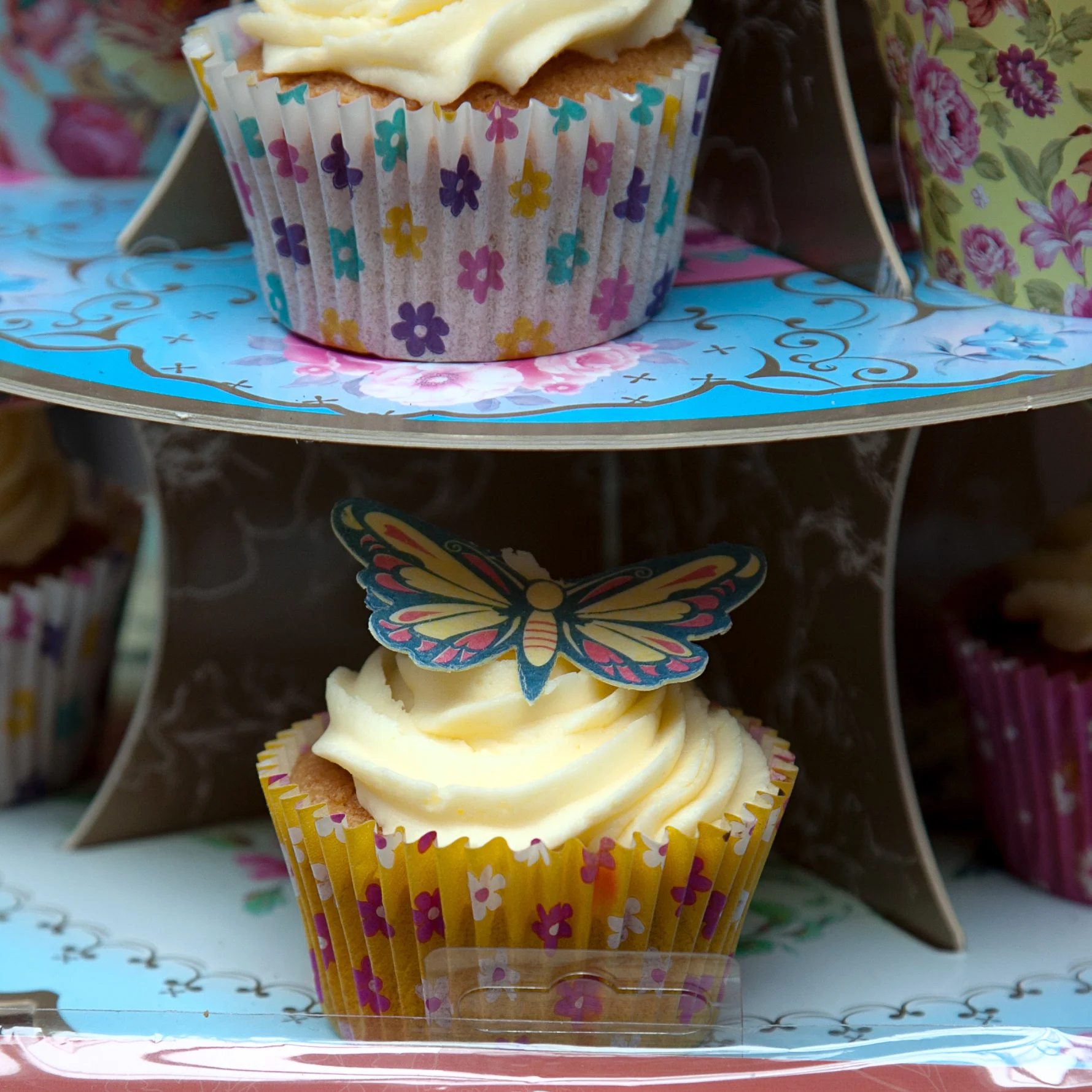 Cupcakes-2.jpg