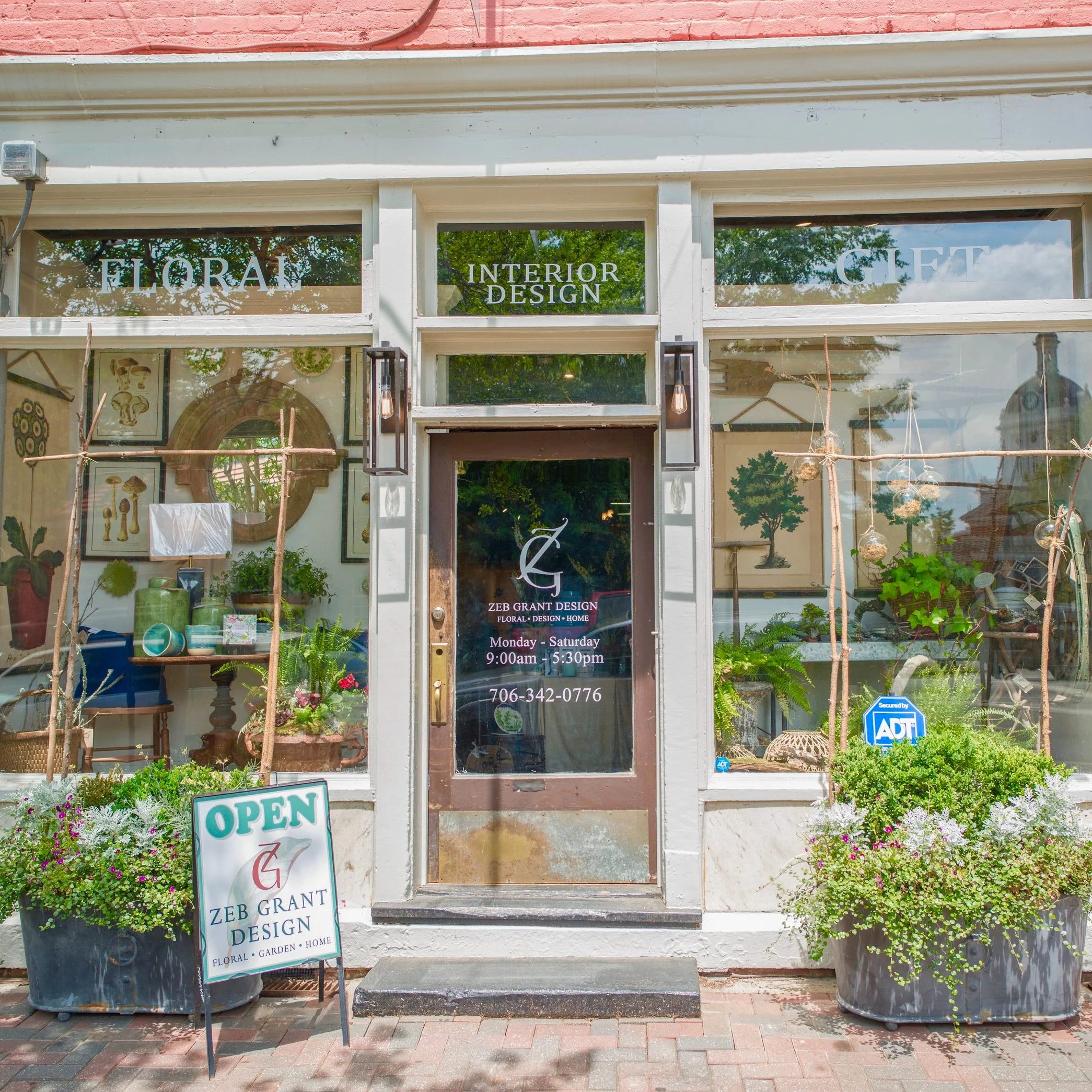 store1.jpg
