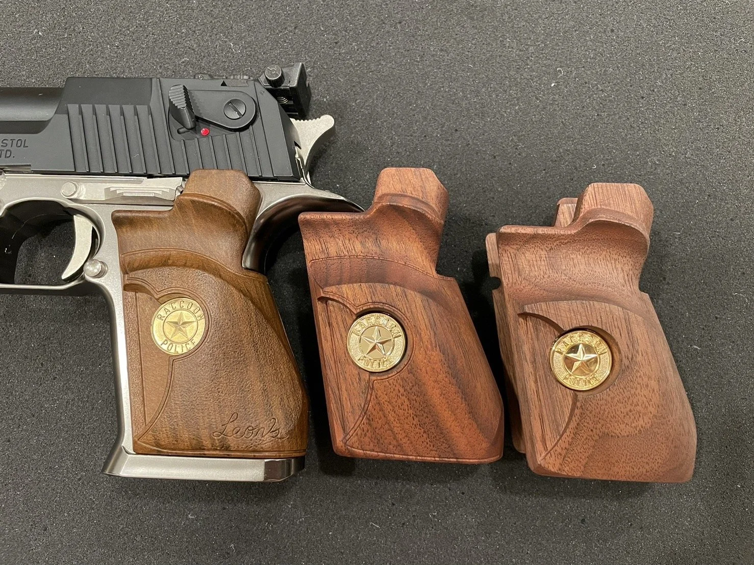 RE2 Desert Eagle Walnut Grip Kit - Limited Run (COMING SOON)