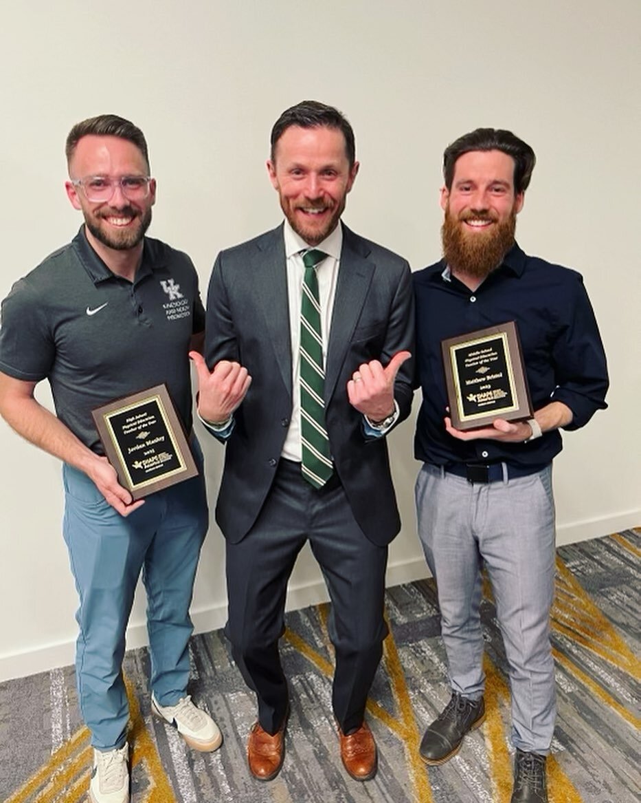 Congrats to Wayfinder extended family member Mathew Bristol (photo right) on winning national middle school PE teacher of the year present by @shapeamerica !

Essex Middle School is lucky to have you mattyb4_3!

We&rsquo;re so proud to know such a ta