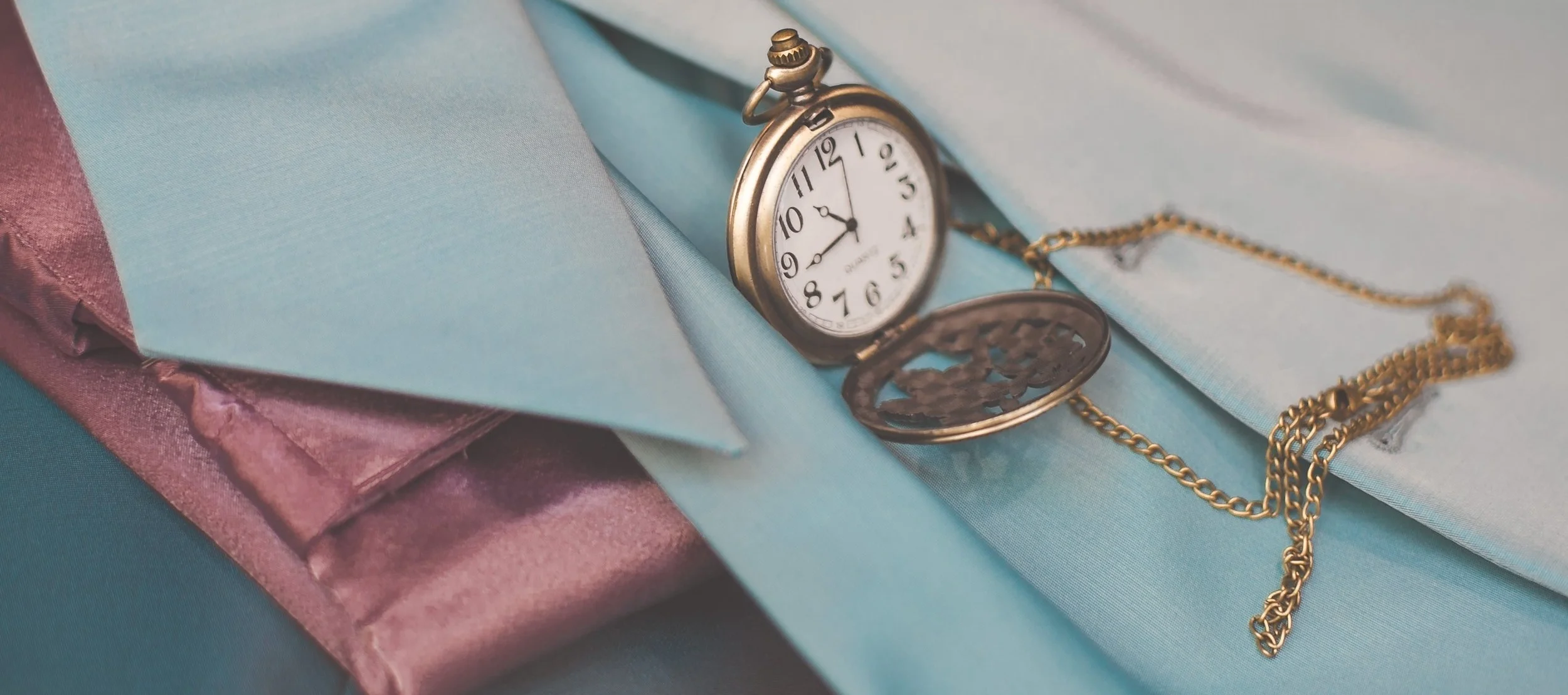 taskalexis-sell-it-vintage-jewelry.jpg