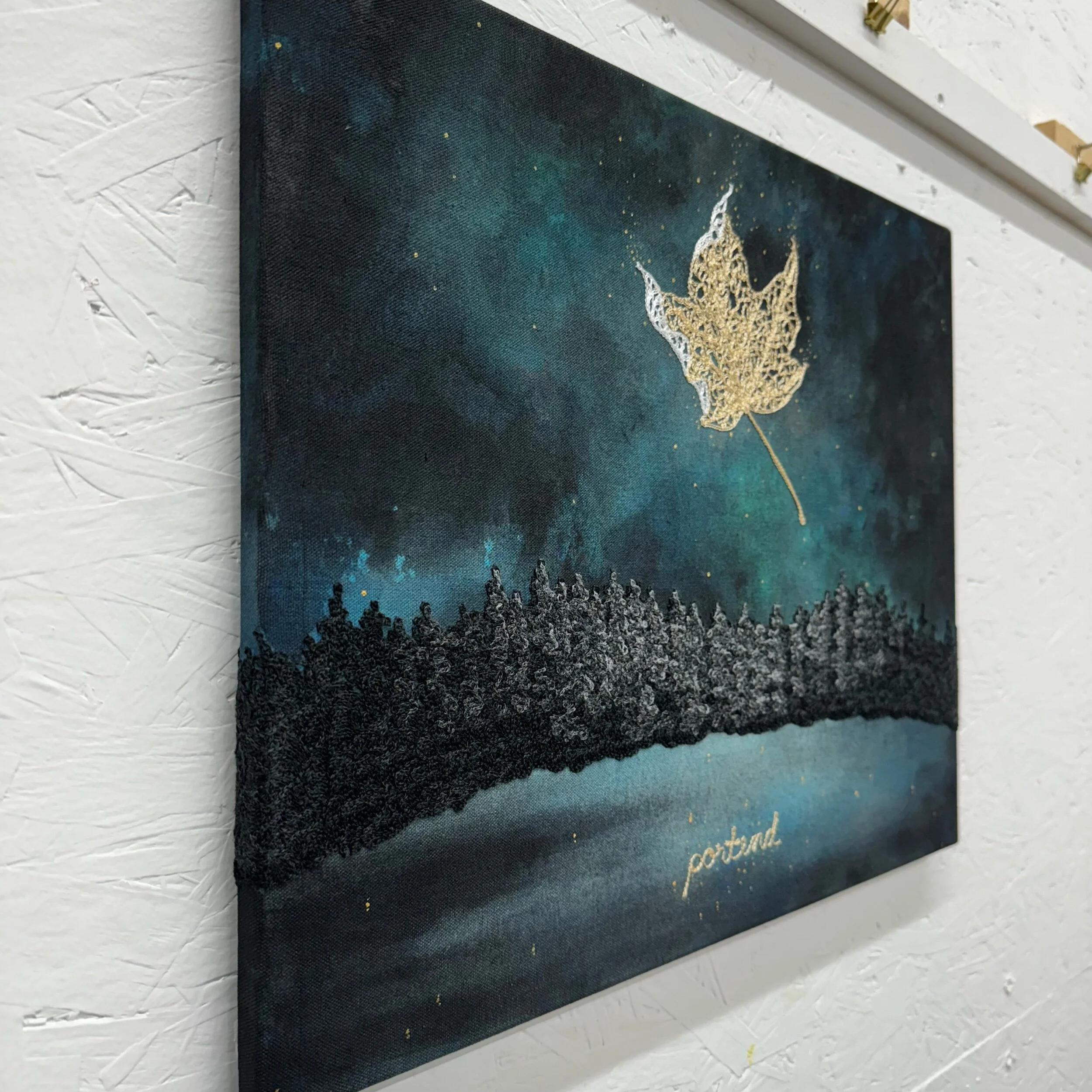 81F8B950-405C-4C0C-87AD-A3F874B008DF