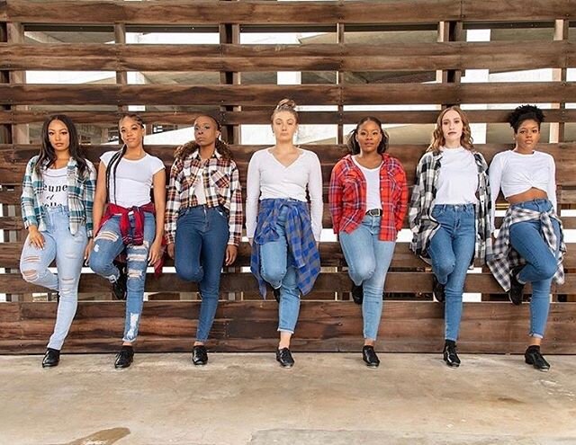 Just a little #tbt for you loves! 😘
Stay tuned to all the blessings flowing our way...
📸 by the amazing @bmars_shotya 
#thetaprebels #bmarsphotography #tapdance #tap #atlantaarts #hoofers #sevenfemaletappers #dancephotography #wce #followus
