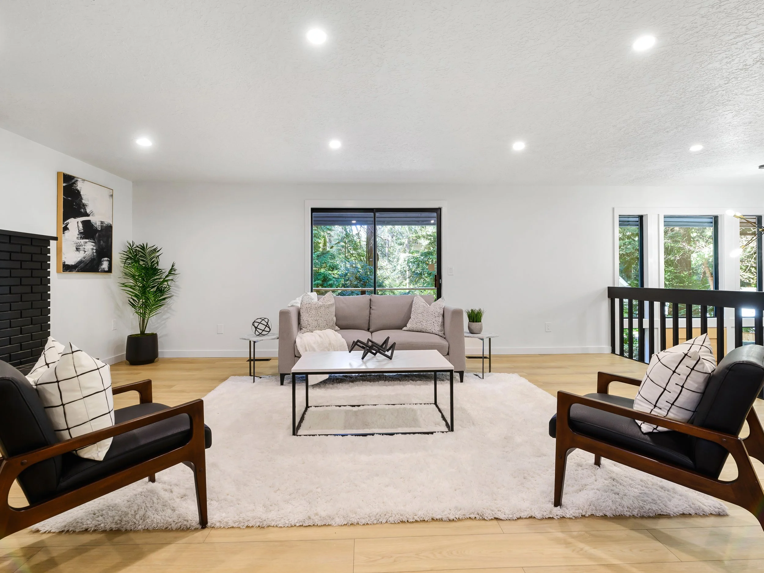 12333 SE Oatfield Rd (3 of 37).jpg