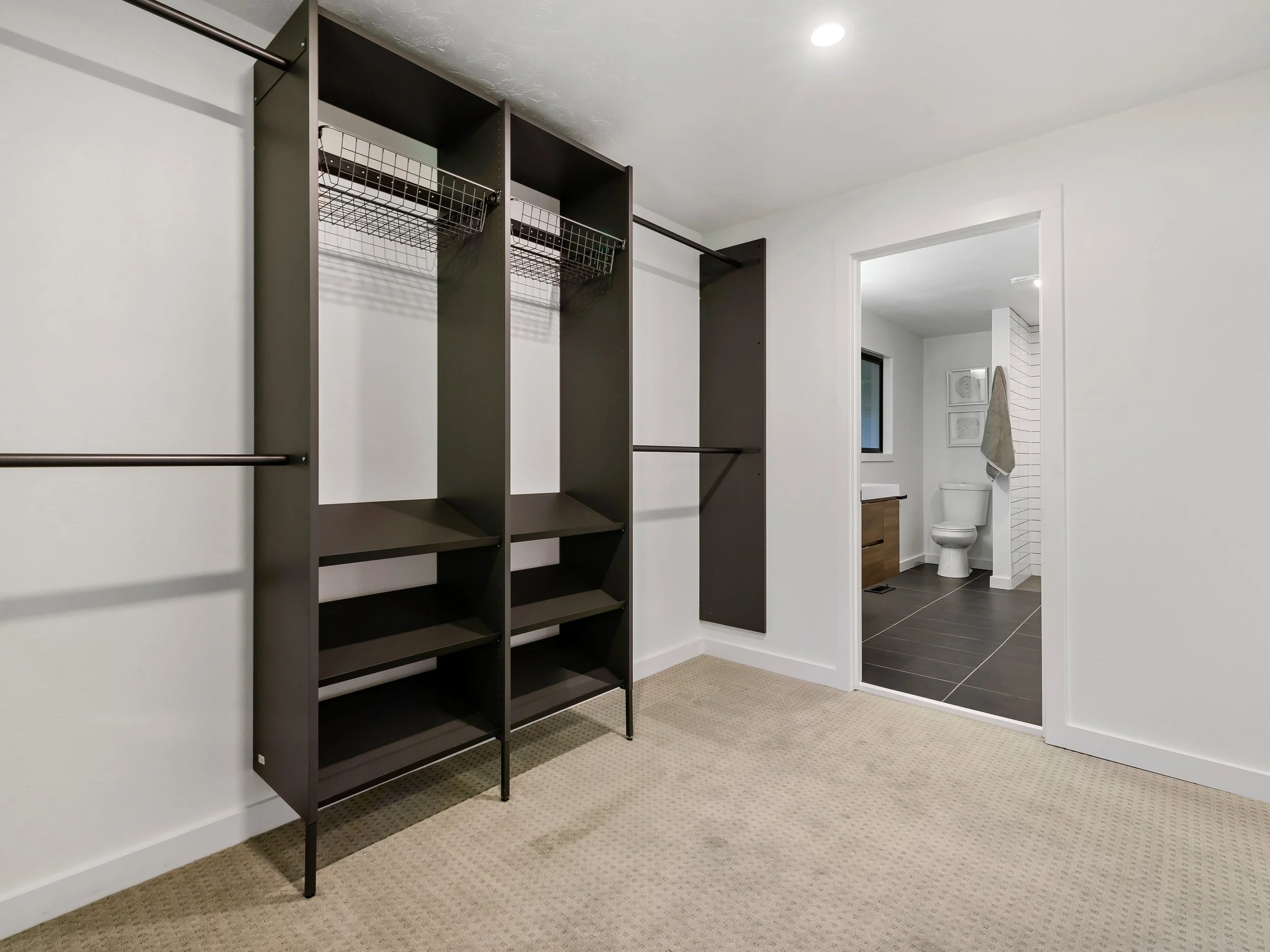 12333 SE Oatfield Rd (11 of 37).jpg