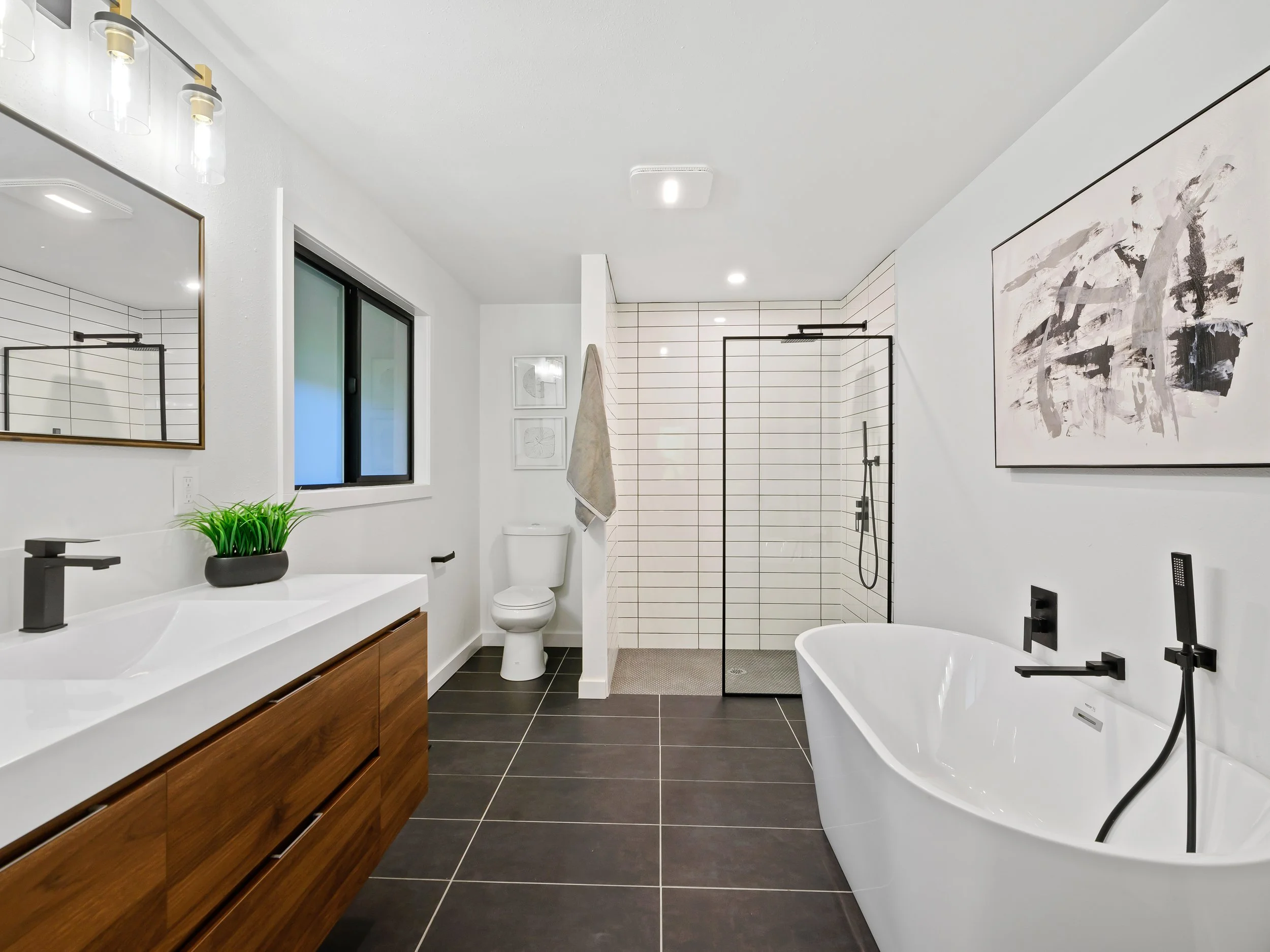 12333 SE Oatfield Rd (12 of 37).jpg
