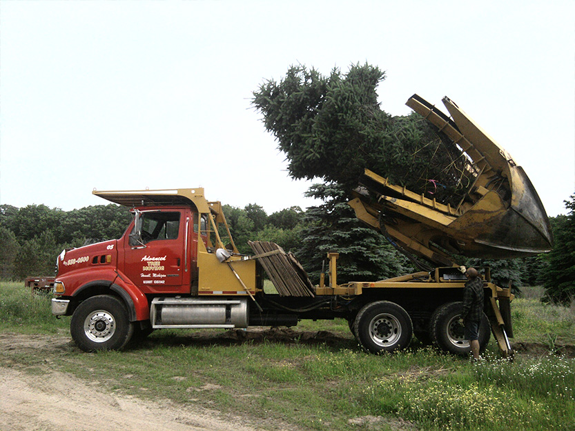 90″ Spade Truck