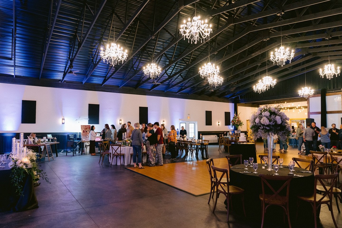 A huge thank you to all of the amazing vendors and 534 brides and brides-to-be who came out to our Sip &amp; See event &mdash; we had such a blast! All of the giveaway winners have been selected and contacted. We loved getting to spend the day with y