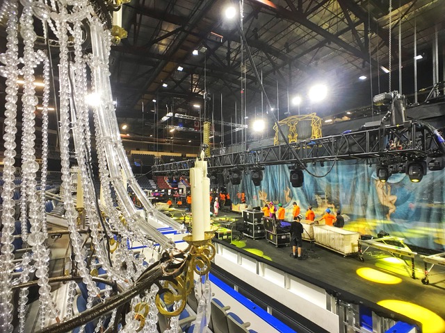 Behind the Scenes: Loading in Corteo