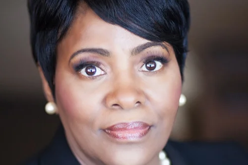 Glenda Washington  |  YWCA Women of Excellence
