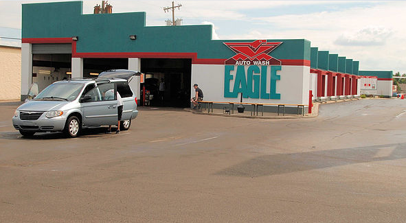 EAGLE AUTO WASH OFFERS FREE CAR WASHES FOR VETERANS AND ACTIVE MILITARY PERSONNEL