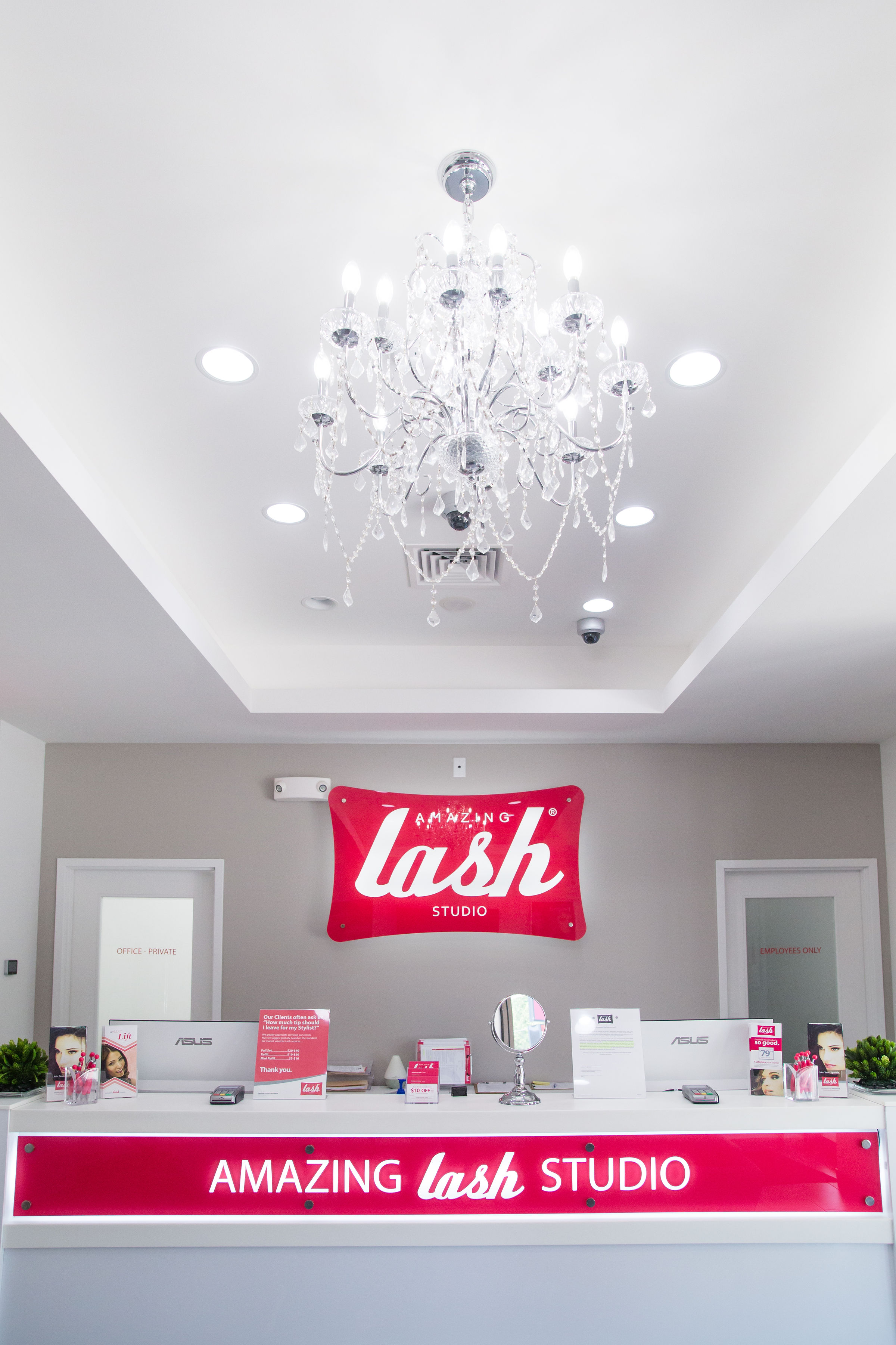 At Amazing Lash Studio, every detail from the decor’s colors to the crystal chandelier are meant to give the client a pampered experience.